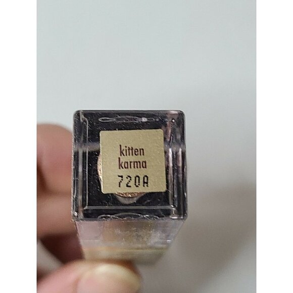 Stila Magnificent Metals Glitter And Glow Liquid Eye Shadow Kitten Karma 4.5 mL - Picture 2 of 5